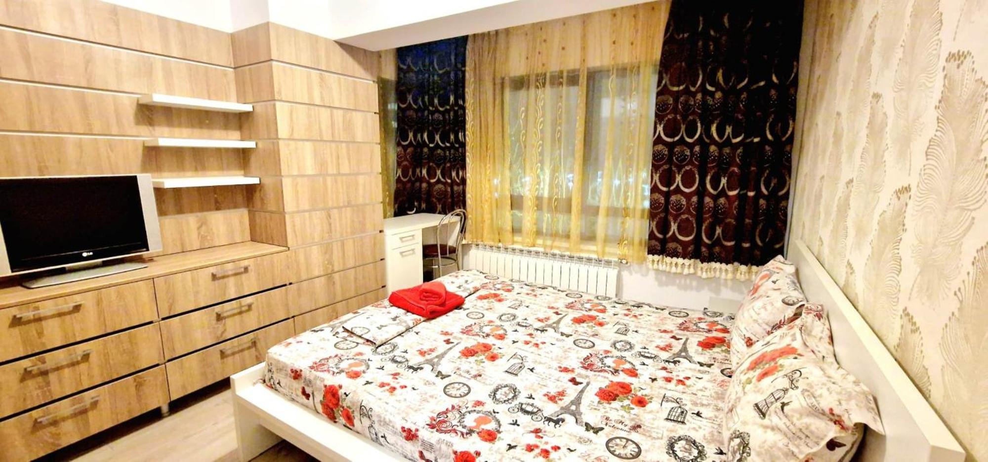 Big & Cosy Apartment With 3 Double Beds & 2 Bathrooms Ясси Екстер'єр фото