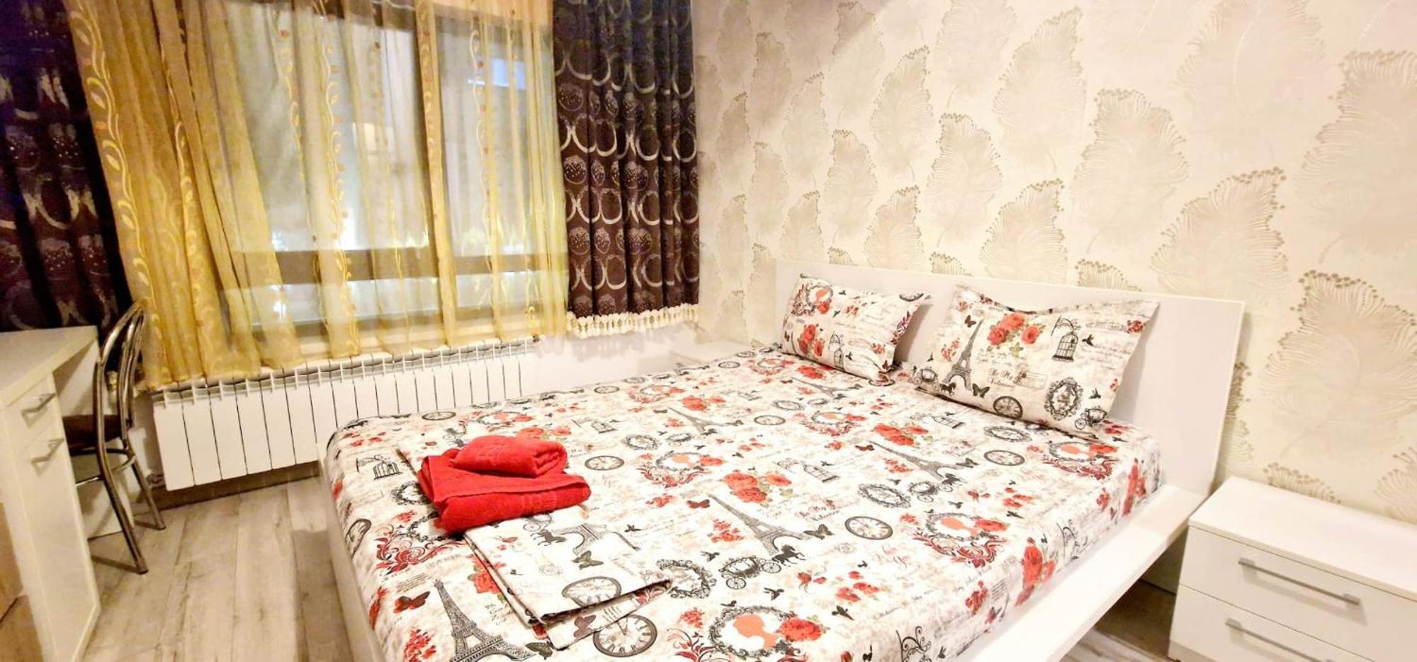 Big & Cosy Apartment With 3 Double Beds & 2 Bathrooms Ясси Екстер'єр фото